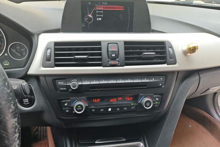 Used BMW 3 Series 2014 328Li xDrive Fashion Design Package Audio And AC Panel
