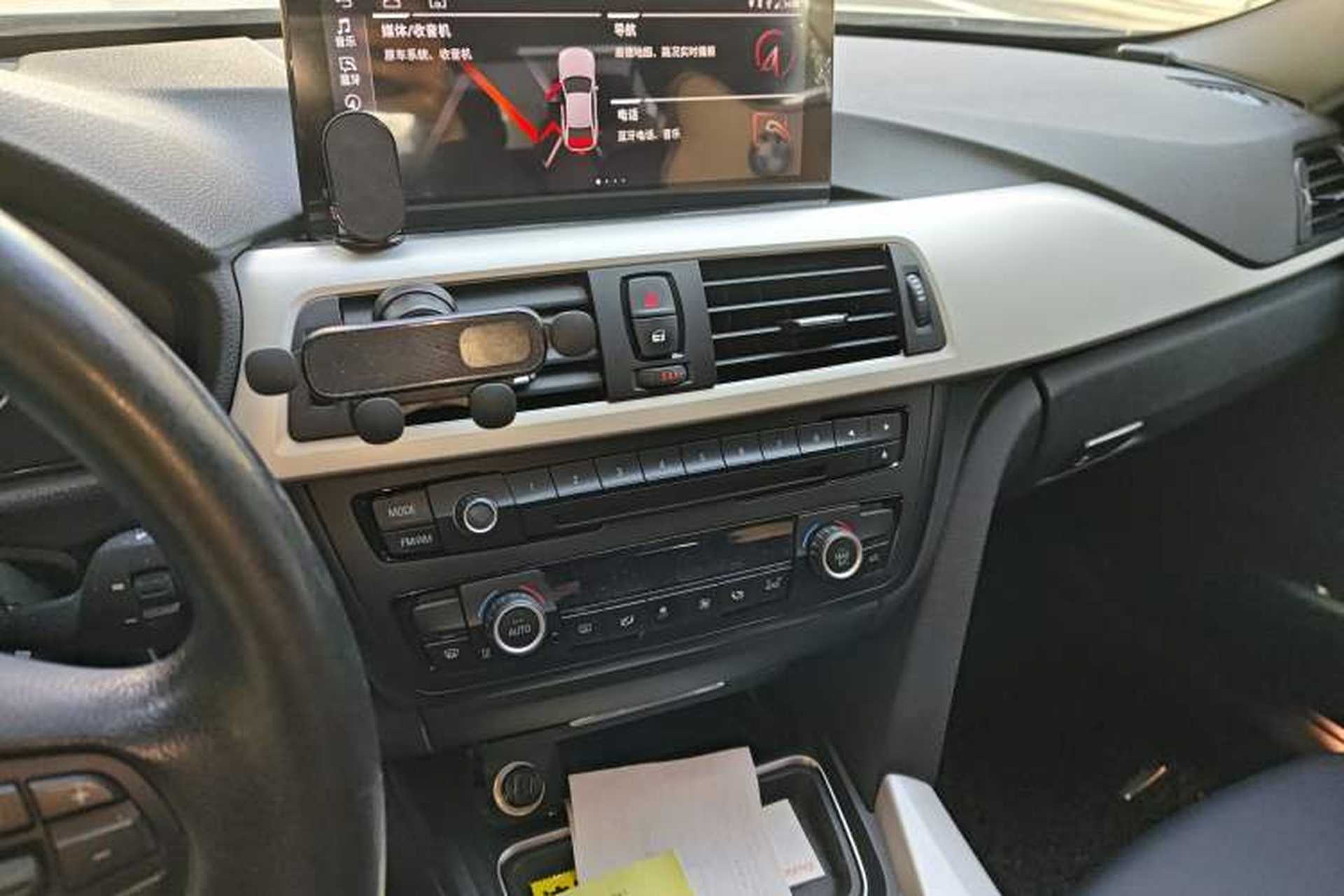 Used BMW 3 Series 2014 320Li Fashion Model Audio And AC Panel