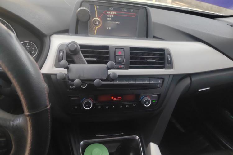 Used BMW 3 Series 2014 320Li Fashion Model Audio And AC Panel