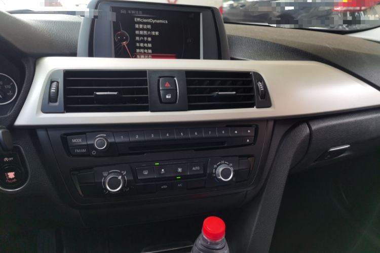 Used BMW 3 Series 2014 320i Active Edition Audio And AC Panel