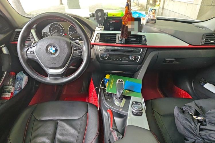 Used BMW 3 Series 2014 320Li Anniversary Limited Edition Center Console