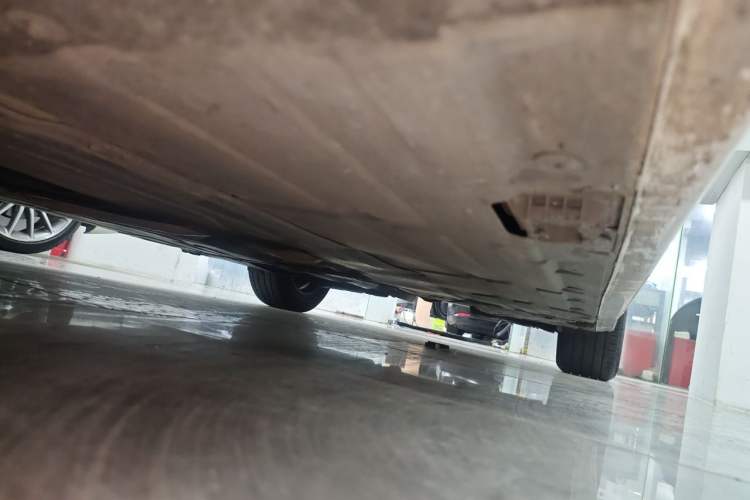 Used BMW 3 Series 2014 320i Sport Edition Chassis Front Left