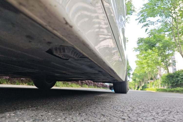 Used BMW 3 Series 2014 320i Active Edition Chassis Front Left
