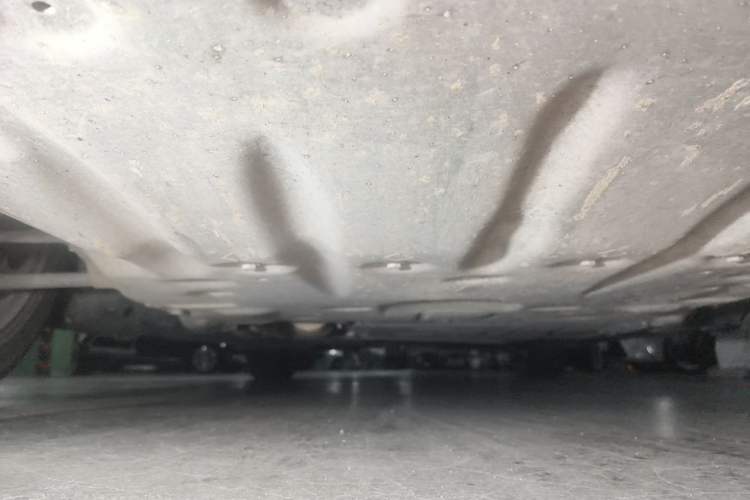 Used BMW 3 Series 2014 320i Sport Design Package Chassis Front