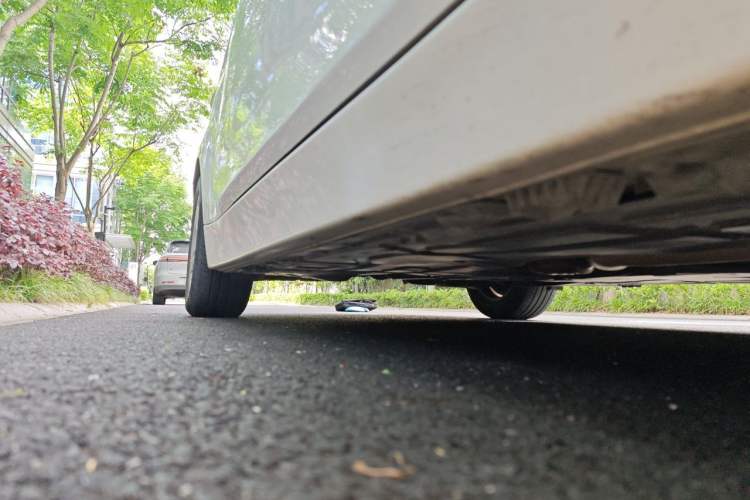Used BMW 3 Series 2014 320i Active Edition Chassis Front Right