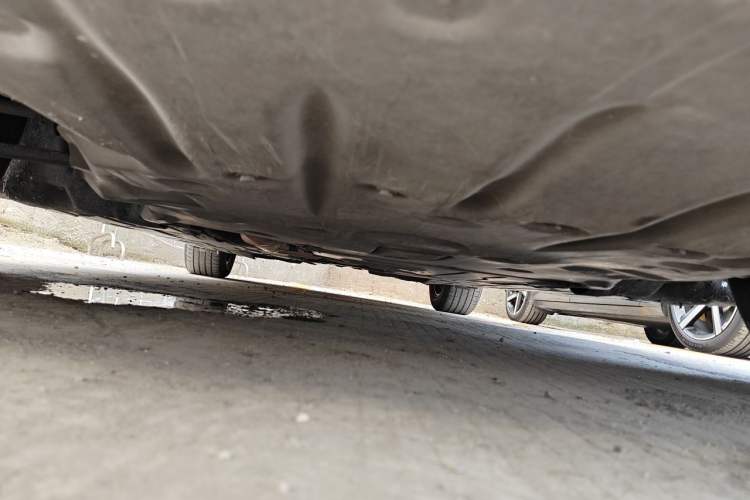 Used BMW 3 Series 2014 320Li Fashion Model Chassis Front