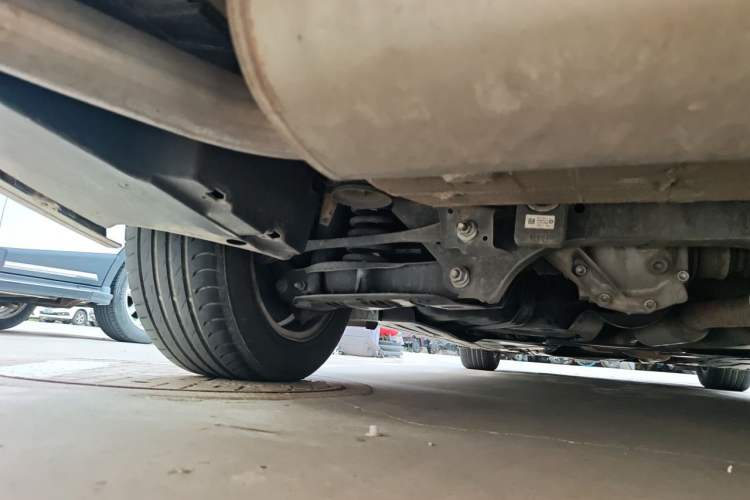Used BMW 3 Series 2014 320Li Fashion Model Chassis Rear Left