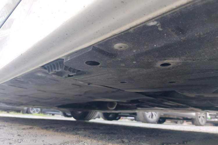 Used BMW 3 Series 2014 320i Sport Edition Chassis Rear Left