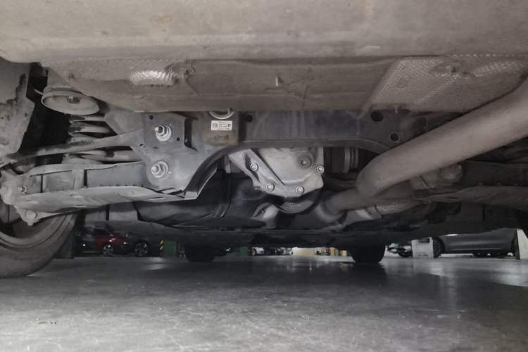 Used BMW 3 Series 2014 320i Sport Design Package Chassis Rear