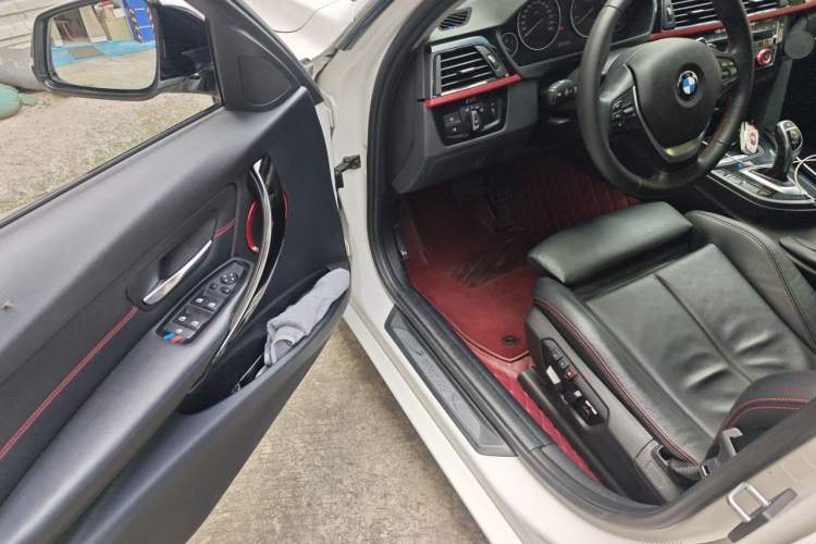 Used BMW 3 Series 2014 328i Sport Design Package Driver Seat