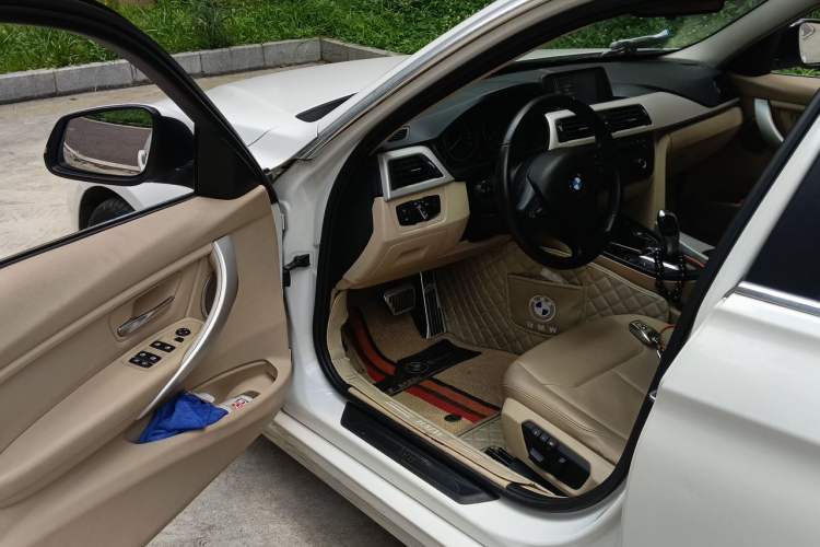 Used BMW 3 Series 2014 320Li Fashion Model Driver Seat