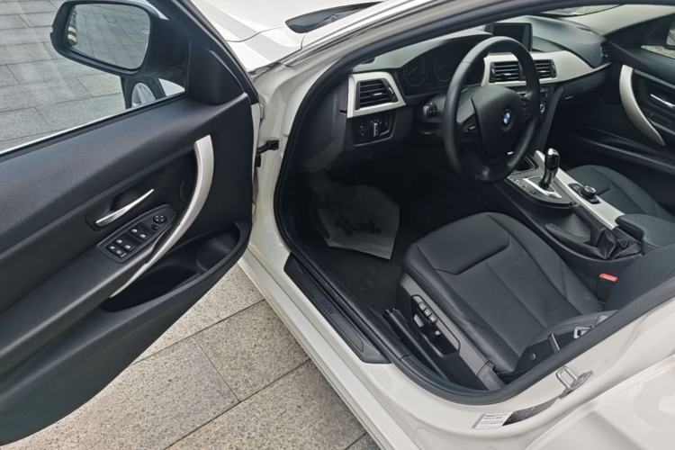 Used BMW 3 Series 2014 320Li Fashion Model Driver Seat
