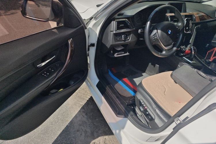 Used BMW 3 Series 2014 328Li Fashion Model Driver Seat