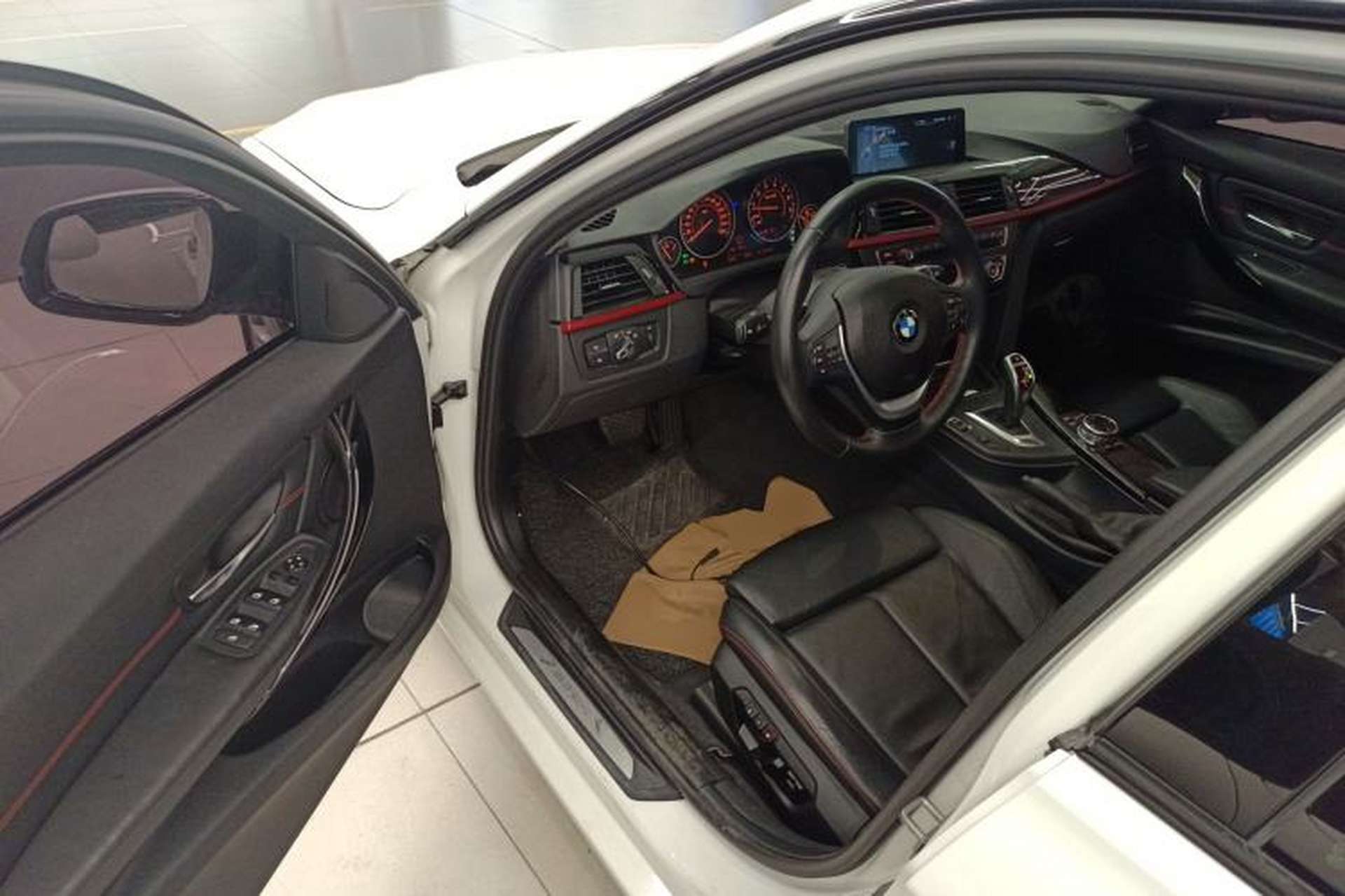 Used BMW 3 Series 2014 328i Sport Design Package Driver Seat