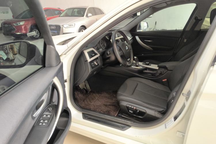 Used BMW 3 Series 2014 320Li Fashion Model Driver Seat