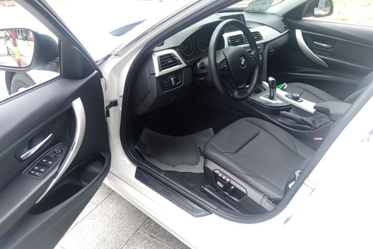 Used BMW 3 Series 2014 320Li Fashion Model Driver Seat