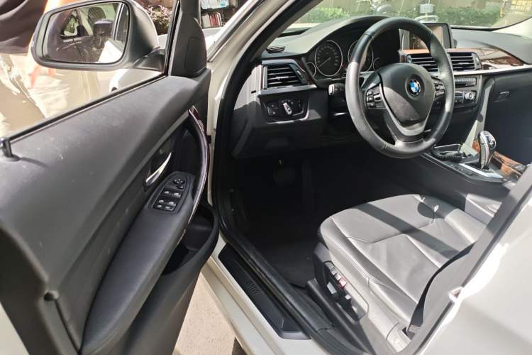 Used BMW 3 Series 2014 328Li Fashion Model Driver Seat