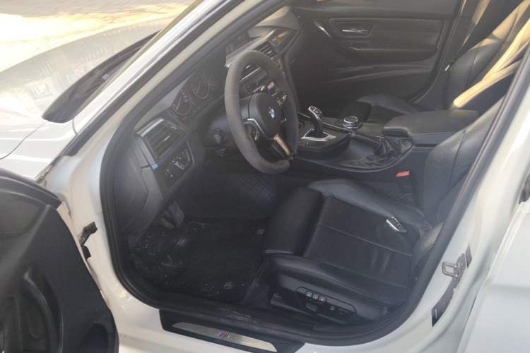 Used BMW 3 Series 2014 328i M Sport Edition Driver Seat