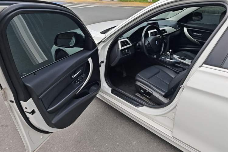 Used BMW 3 Series 2014 320Li Fashion Model Driver Seat