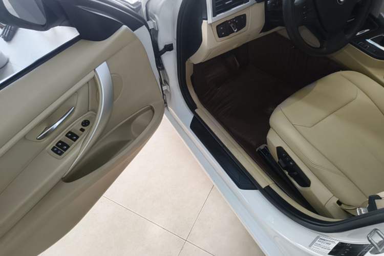 Used BMW 3 Series 2014 320Li Fashion Model Driver Seat