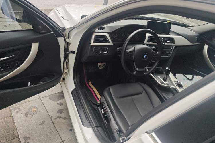 Used BMW 3 Series 2014 320Li Fashion Model Driver Seat
