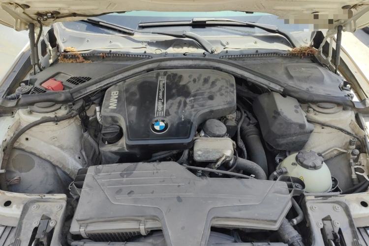 Used BMW 3 Series 2014 320i Sport Design Package Engine Bay