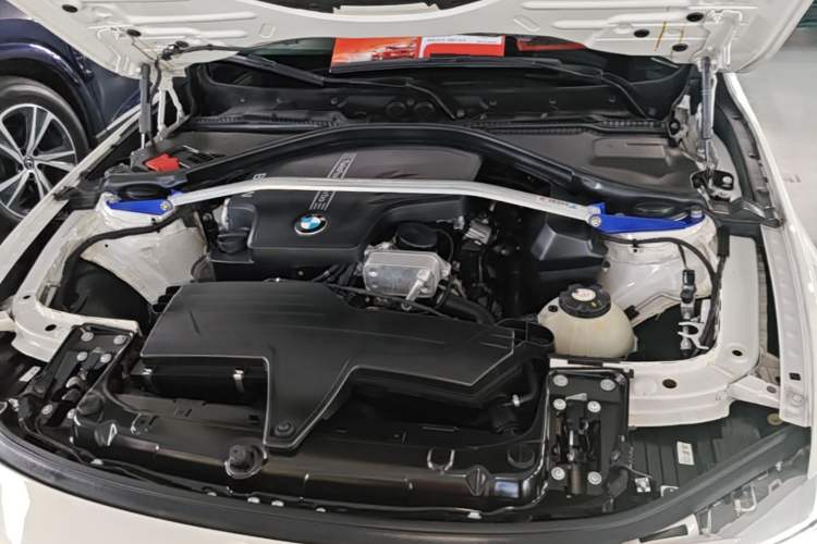 Used BMW 3 Series 2014 328Li Luxury Design Package Engine Bay