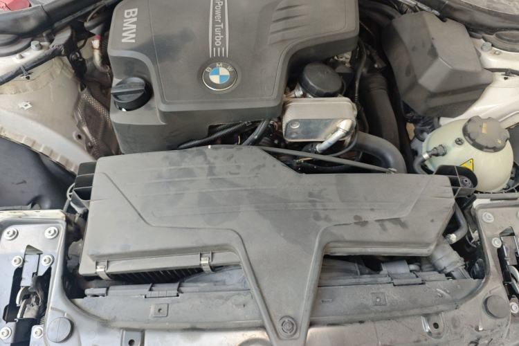 Used BMW 3 Series 2014 328i Sport Design Package Engine Bay