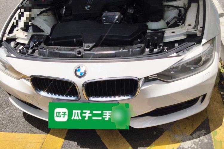 Used BMW 3 Series 2014 320i Sport Edition Engine Bay