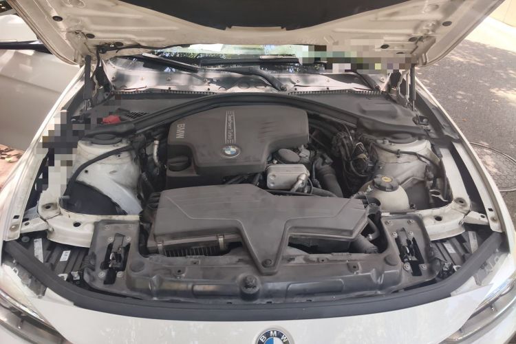 Used BMW 3 Series 2014 320i Sport Design Package Engine Bay