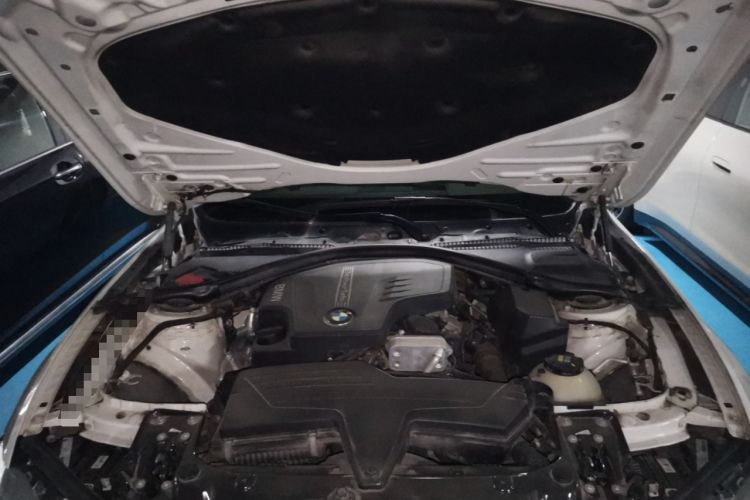 Used BMW 3 Series 2014 328i Sport Design Package Engine Bay