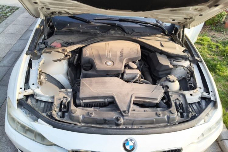 Used BMW 3 Series 2014 320Li Luxury Design Package Engine Bay