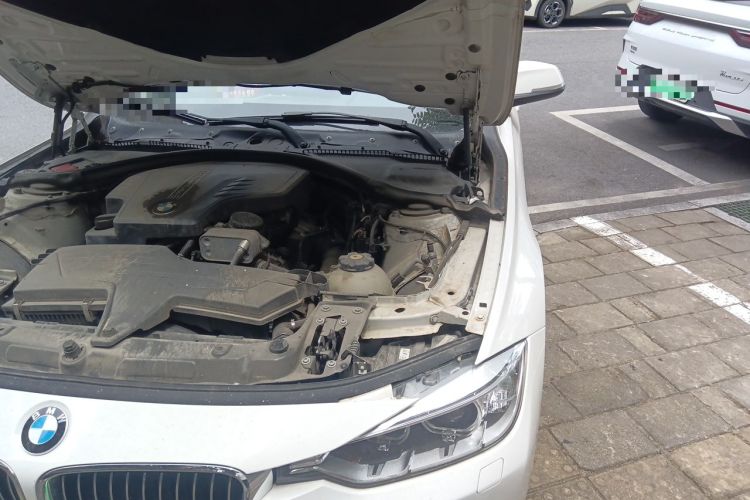 Used BMW 3 Series 2014 320Li Luxury Design Package Engine Bay Left
