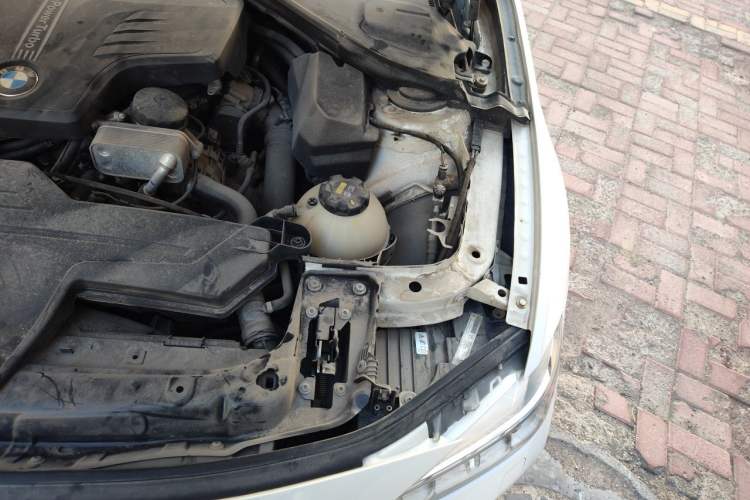 Used BMW 3 Series 2014 320Li Luxury Design Package Engine Bay Left