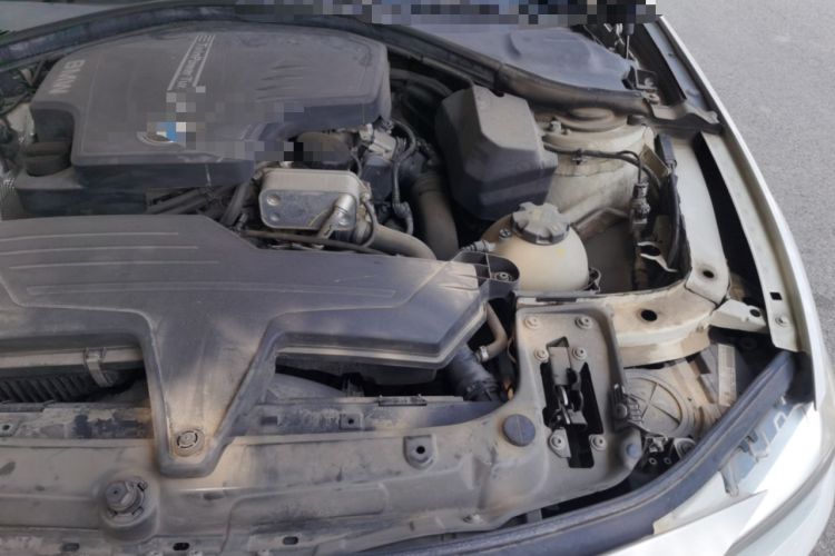 Used BMW 3 Series 2014 320i Active Edition Engine Bay Left