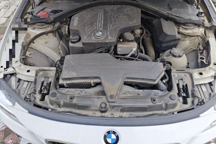 Used BMW 3 Series 2014 328Li xDrive Fashion Design Package Engine Bay