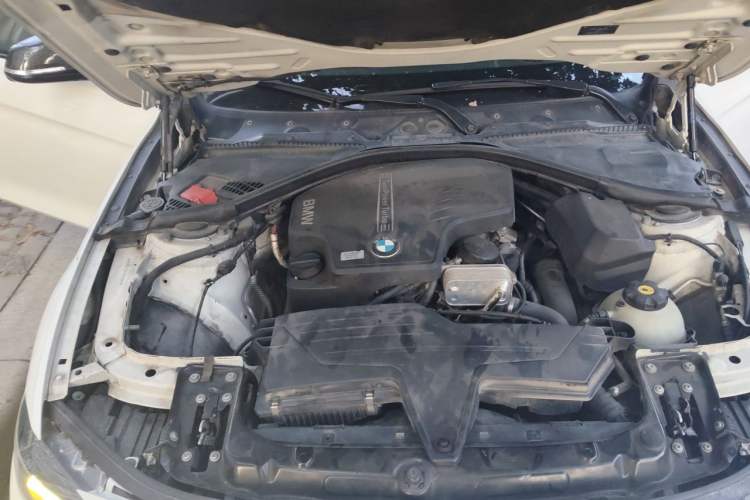 Used BMW 3 Series 2014 328i M Sport Edition Engine Bay