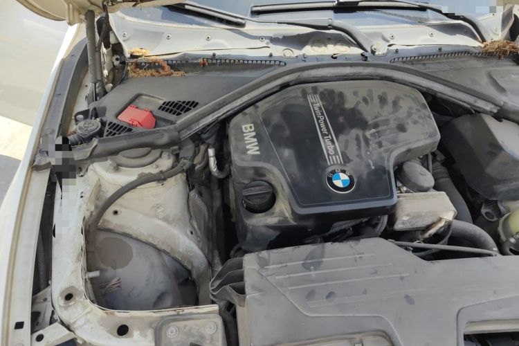 Used BMW 3 Series 2014 320i Sport Design Package Engine Bay Right