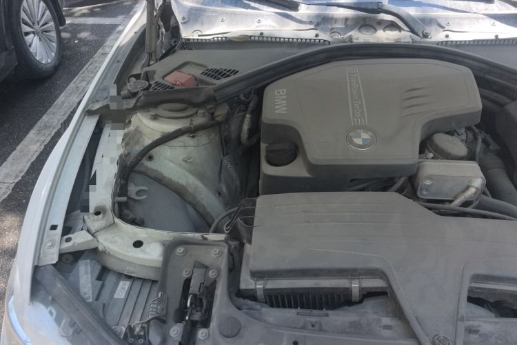 Used BMW 3 Series 2014 320Li Fashion Model Engine Bay Right