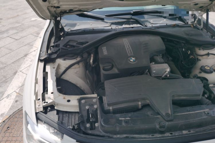 Used BMW 3 Series 2014 328Li Fashion Model Engine Bay Right