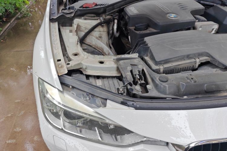 Used BMW 3 Series 2014 320Li Fashion Model Engine Bay Right