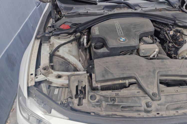 Used BMW 3 Series 2014 320Li Fashion Model Engine Bay Right