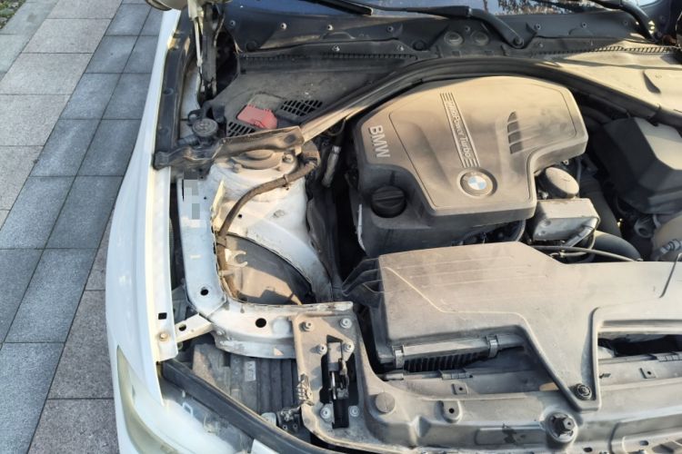 Used BMW 3 Series 2014 320Li Luxury Design Package Engine Bay Right