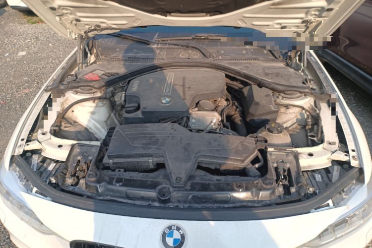 Used BMW 3 Series 2014 320Li Fashion Model Engine Bay