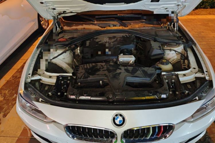 Used BMW 3 Series 2014 328i Sport Design Package Engine Bay