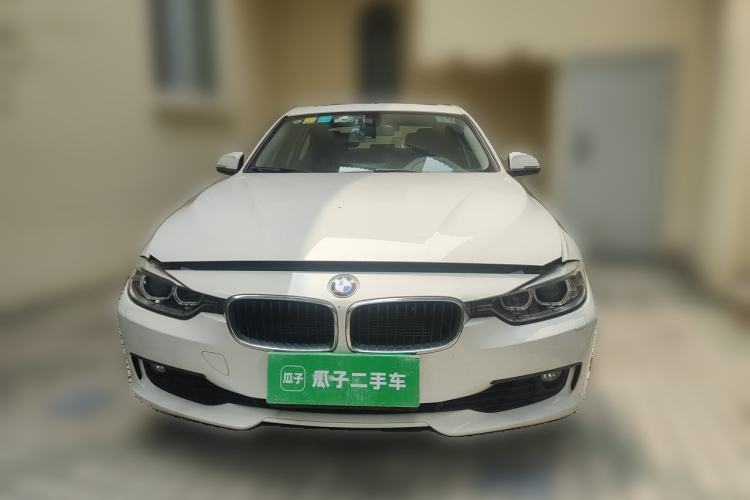 Used BMW 3 Series 2014 320i Sport Edition Exterior 1