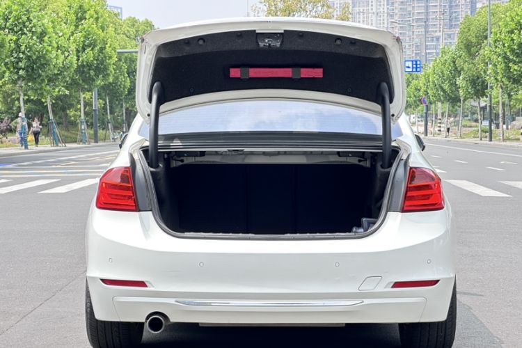 Used BMW 3 Series 2014 320Li Fashion Model Exterior 1
