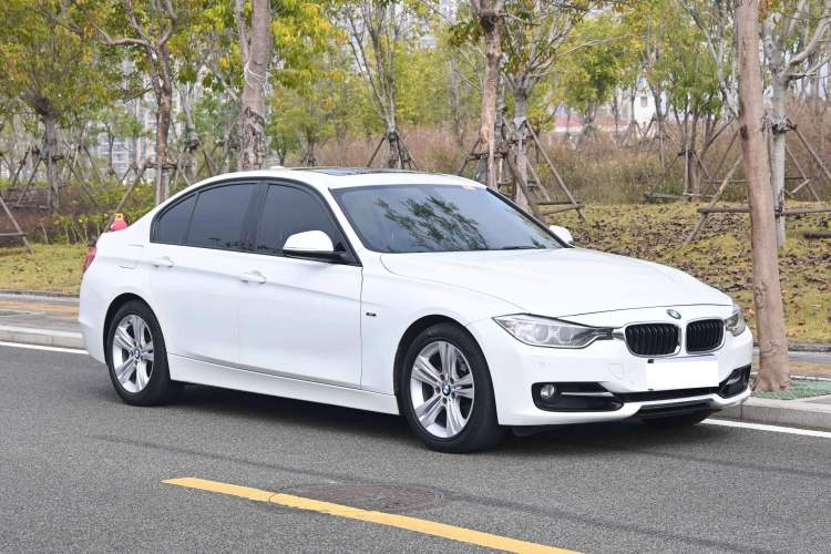 Used BMW 3 Series 2014 328i Sport Design Package Exterior 2