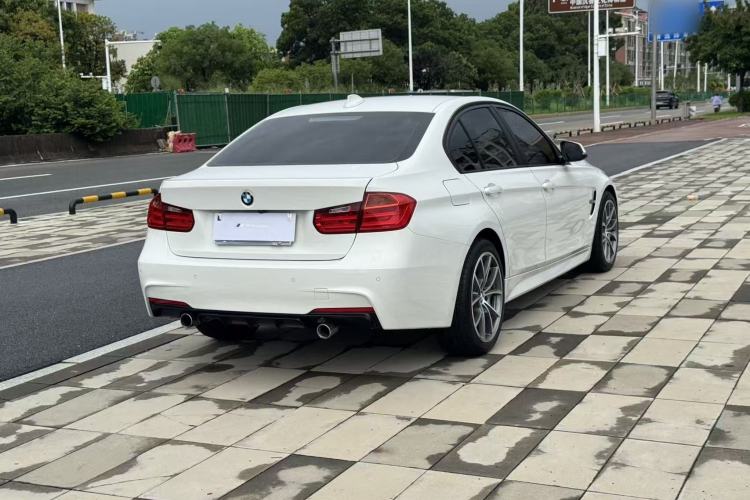 Used BMW 3 Series 2014 320i Sport Edition Exterior 2