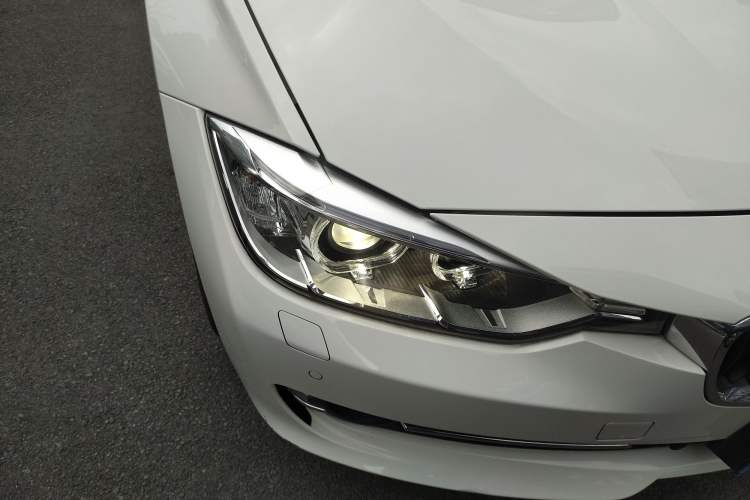 Used BMW 3 Series 2014 320Li Fashion Model Exterior 3